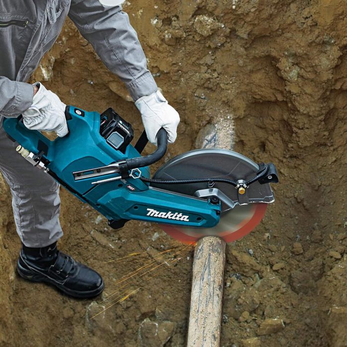 Makita CE004GZ 40v Max XGT Cordless 305mm Cut Off Saw Body Only